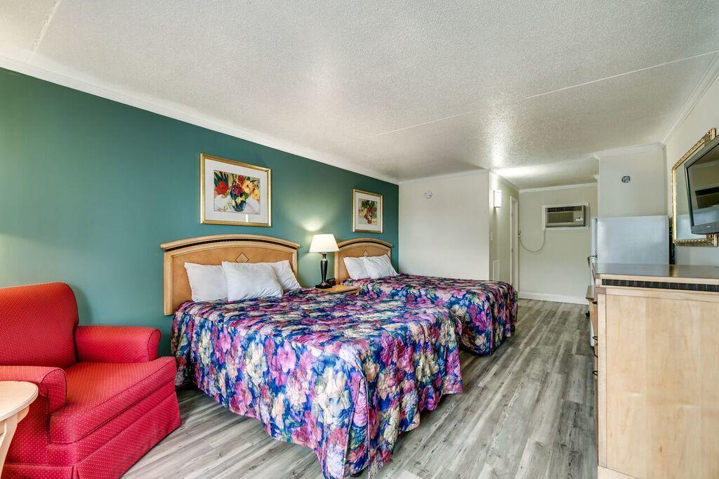 Sea Hawk Oceanfront Motel Myrtle Beach Exterior photo