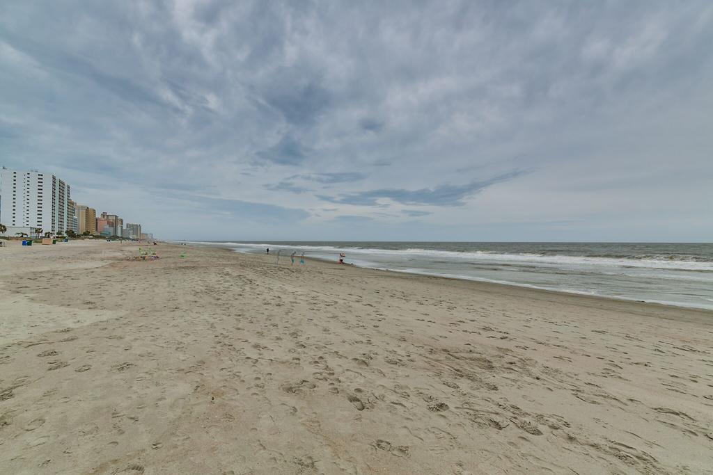Sea Hawk Oceanfront Motel Myrtle Beach Exterior photo