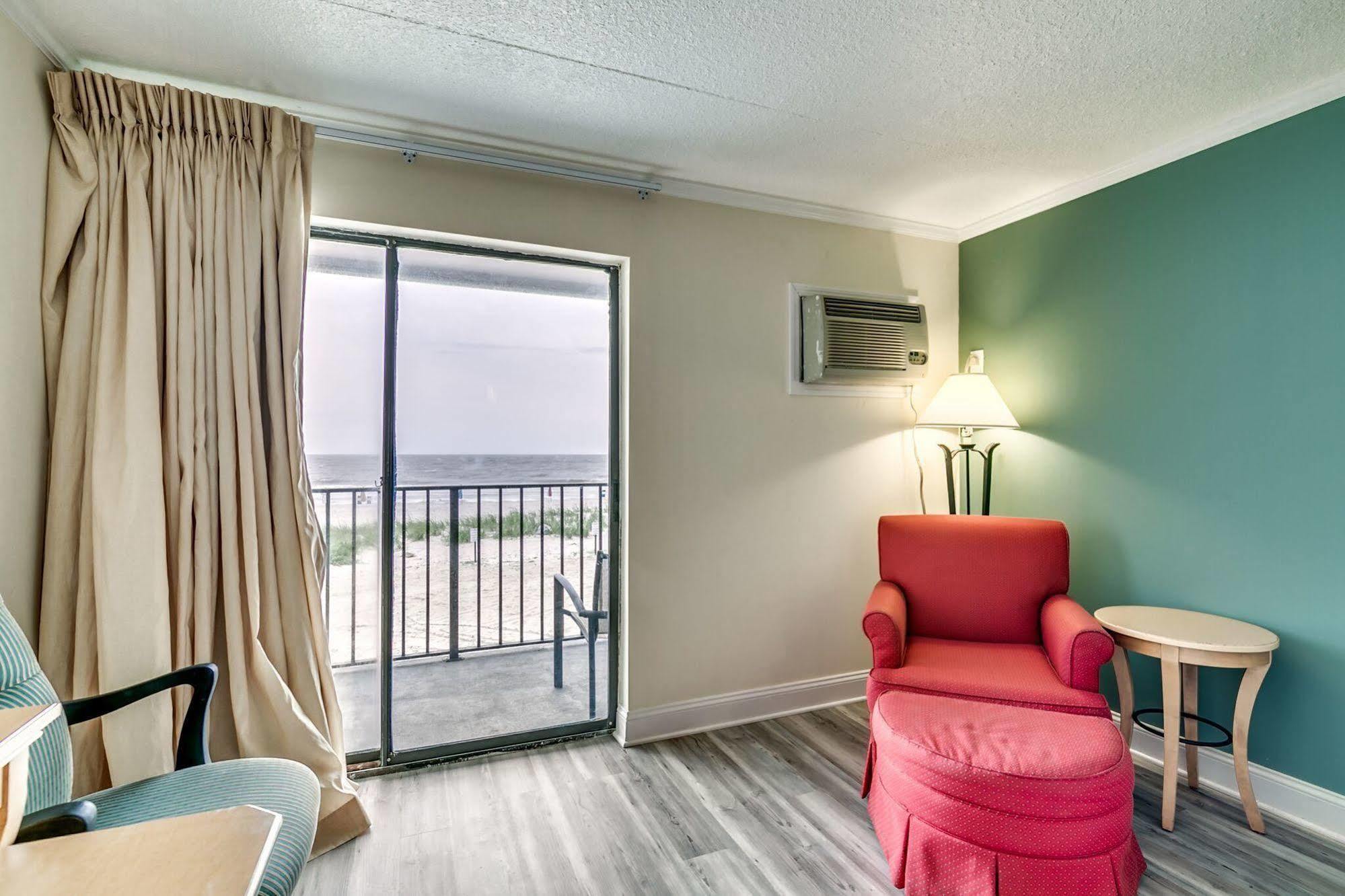Sea Hawk Oceanfront Motel Myrtle Beach Exterior photo